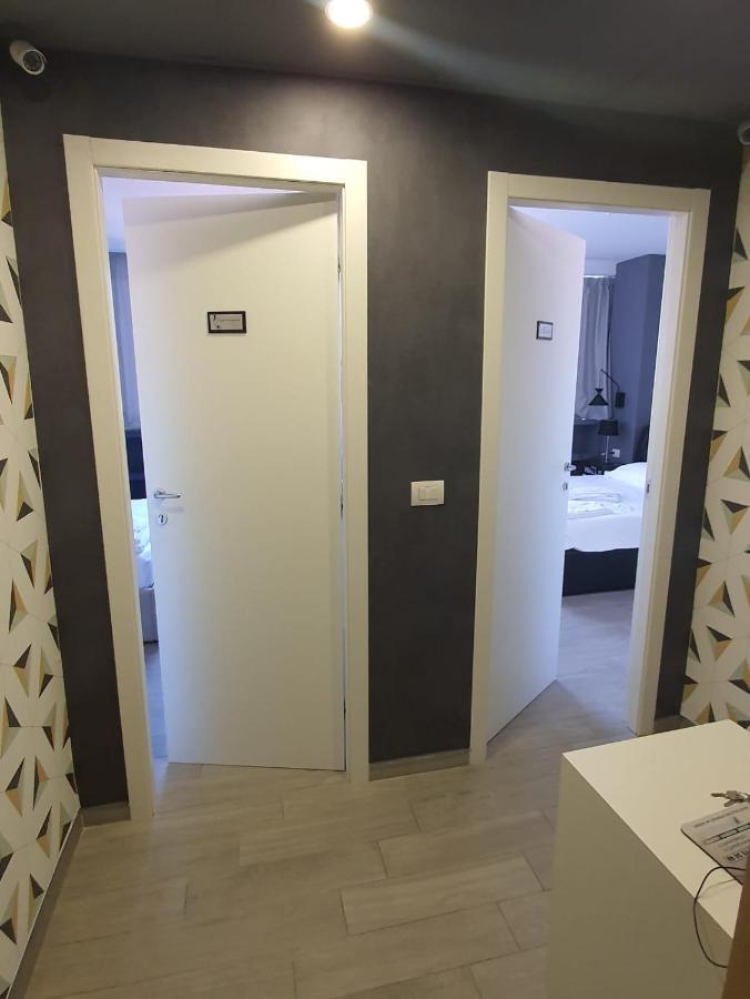 2B Fifteen Floor Suite Napoli エクステリア 写真