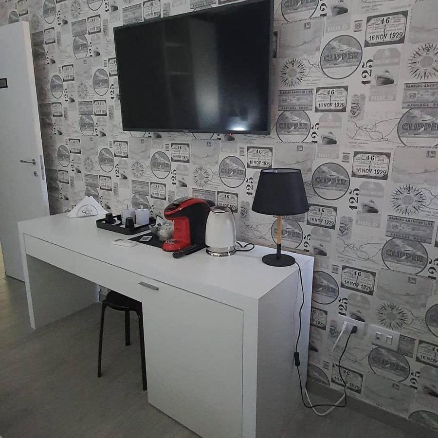 2B Fifteen Floor Suite Napoli エクステリア 写真