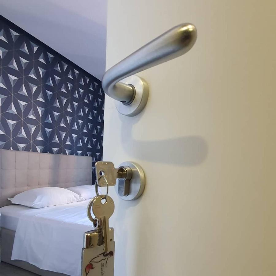 2B Fifteen Floor Suite Napoli エクステリア 写真
